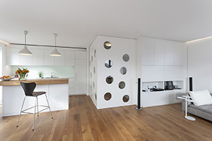 Wohnküche mit freiem Block, integriertem Bora-Umluftsystem über die Decke ausgeleitet