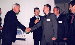 Deutscher Internetpreis 2001 MTB-Schreinerei + Koncraft-Manufakturen 2. Platz